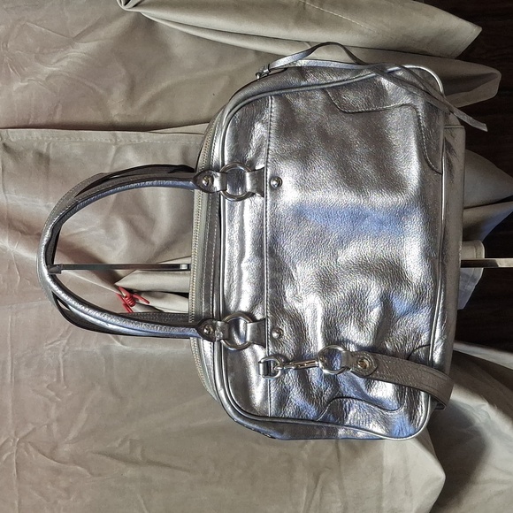 Coach Poppy Satchel - Picture 2 of 3